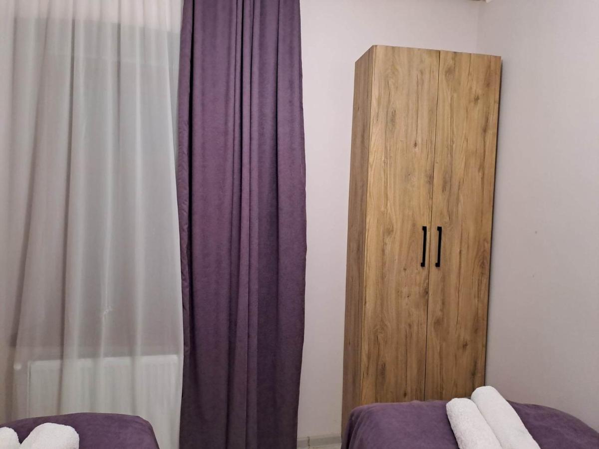 Apartment On Xancteli Tbilisi Esterno foto